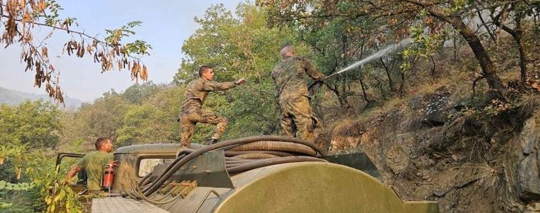 Над 2120 военнослужещи с 426 единици техника са участвали в гасенето на пожарите