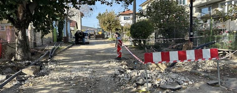 Започна рехабилитация на част от водопроводната мрежа в село Краневo