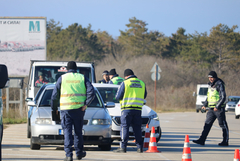 206 автомобила бяха проверени при специализирана операция край КПП Топола