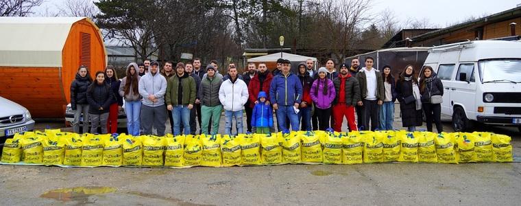 230 пакета с хранителни продукти на нуждаещи раздаде кампанията „Споделен хляб” (ВИДЕО)