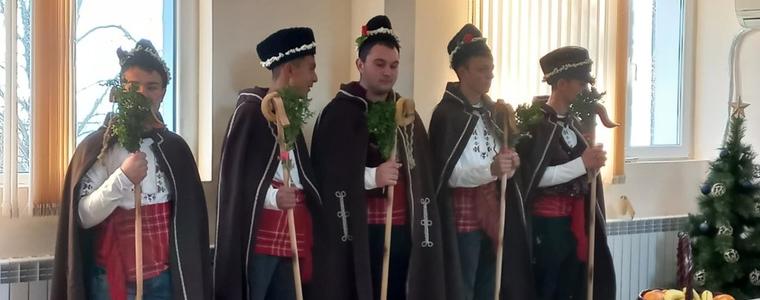 На Игнажден полазници благословиха за здраве и берекет в община Крушари