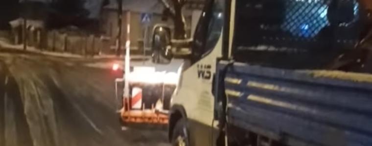 Републиканските пътища и основните улици в град Добрич са обработени