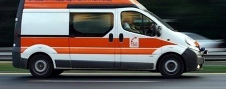 Мотоциклетист е с контузна рана и комоцио след транспортен инцидент в Добрич 