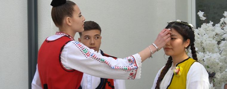 Открит урок по гостоприемство се проведе днес в Професионалната гимназия по туризъм в Добрич (ВИДЕО)