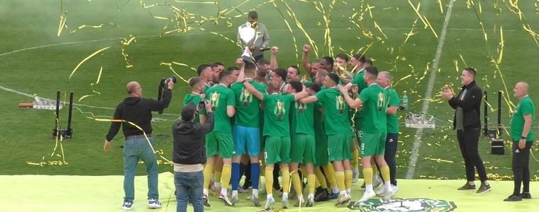 Добруджа вдигна шампионската купа на тържествена церемония на стадион „Дружба“ (ВИДЕО)