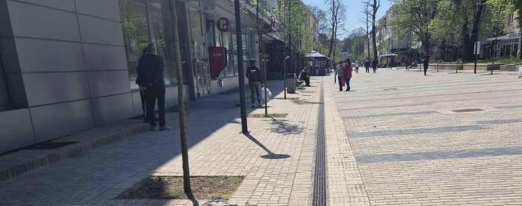 Кметът с ползотворна среща със собствениците на заведения в обновената част на центъра