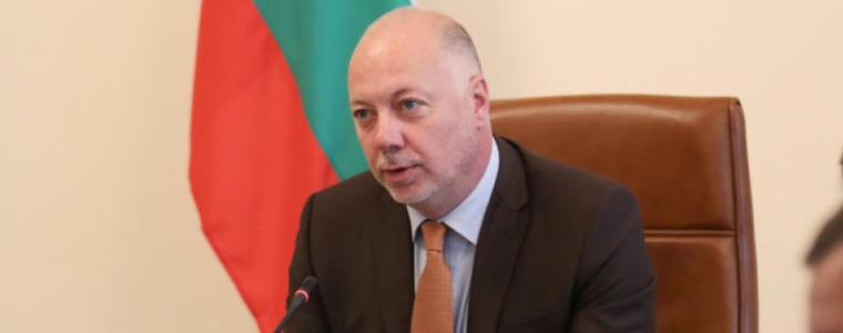 Премиерът определи като противоконституционно искането на президента за референдум за еврото
