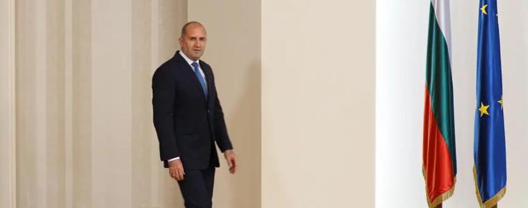 Радев и специалната операция "референдум"