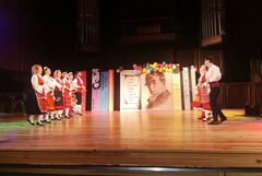 Патронен празник на ЕГ „Гео Милев“ (СНИМКИ)