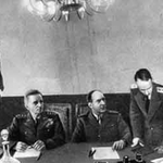 Капитулацията на Германия  е подписана на 8 май 1945 година, войната завършва на 2 септември