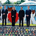 Макрон, Мерц, Стармър и Туск са в Киев, за да покажат "непоколебима" подкрепа за Украйна