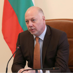 Премиерът определи като противоконституционно искането на президента за референдум за еврото