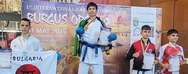 15 медала за каретеките на "Добруджа" от първото издание на "BURGUS OPEN"
