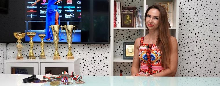 Диана Нонева от Добрич с 5 златни медала от 4 състезания по бикини фитнес (ВИДЕО)
