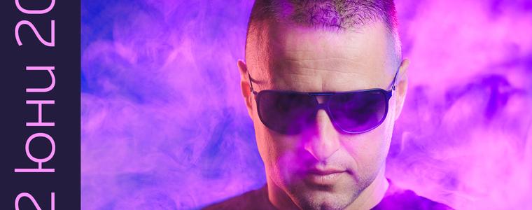 DJ MASCOTA и MC MICKEY, заедно с Палячи на сцената на Neverfest в Добрич
