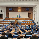 Анализ: Регулаторите не са независими и струват 500 млн. лв. годишно