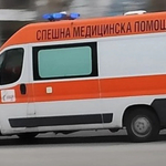 Дете е блъснато от кола докато пресича неправилно улично платно в Добрич