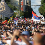 Най-малко 7 души са арестувани по време на протестите в Белград