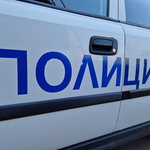 Задържаха неправоспособен младеж да управлява колесен трактор