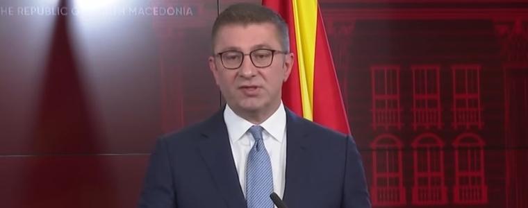 Мицкоски готов на общ документ с България за "многовековната македонска идентичност и език"