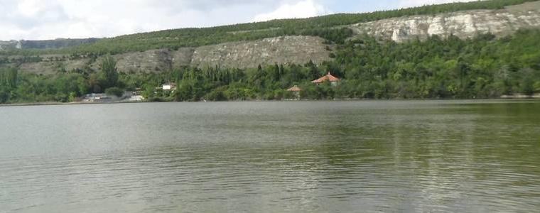 Мъж е починал в езерото на Тузлата край Балчик