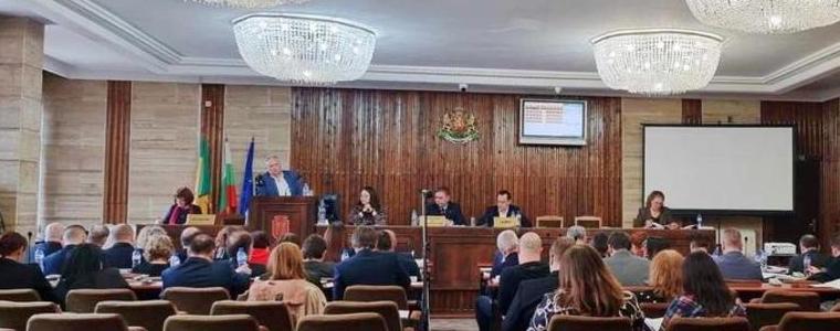 Общинският съвет на Добрич заседава днес