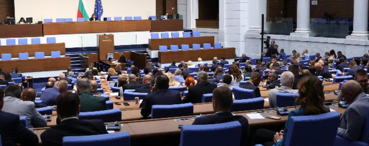 От "Възраждане" поискаха оставката на кабинета заради водната криза в страната