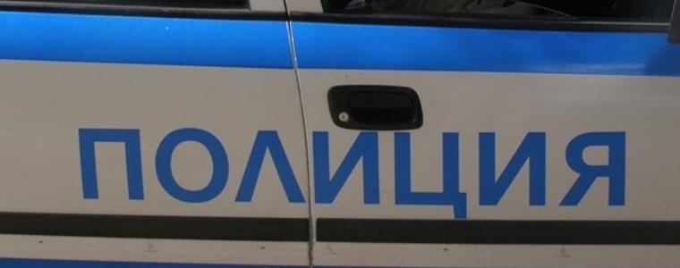 Пиян шофьор блъсна две коли, хидрантен кран и знак, преди да спре в двора на Пощата в ЖК "Балик"
