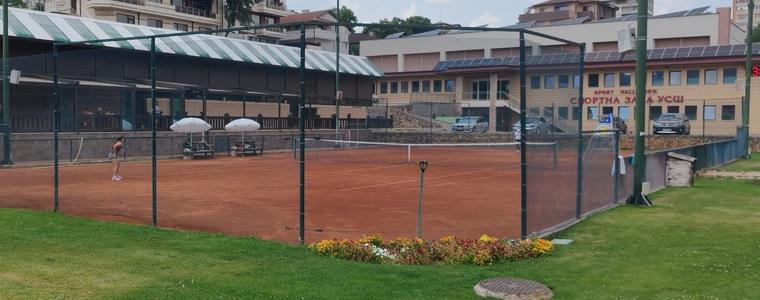 ТЕНИС: Камен Иванов не успя да стигне до полуфинал на международния турнир U16 в Добрич