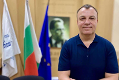 Пътят към успеха и Европа започва в Добрич: Как Ветеринарната гимназия сбъдва ученически мечти