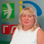 Галя Георгиева представя картините си в читалище " Йордан Йовков"