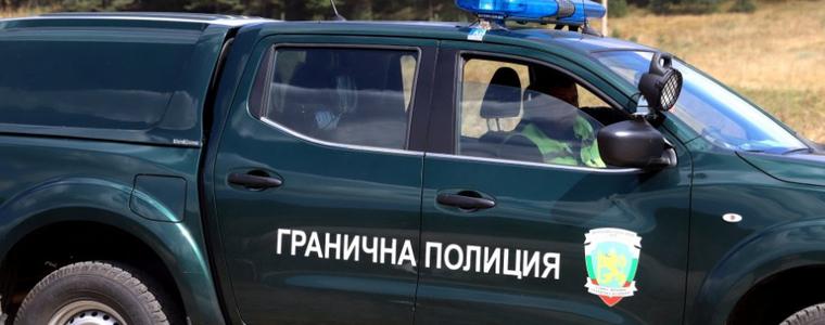 Каналджиите вече използват и дронове, цената на превозван мигрант се вдига до 20 000 евро