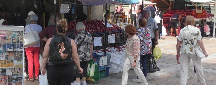 Цените на сезонните зеленчуци са поносими за любителите на домашно приготвената зимнина (ВИДЕО)