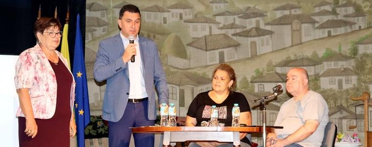 Кръгла маса в село Дъбовик за съдбата на българите от Северна Добруджа