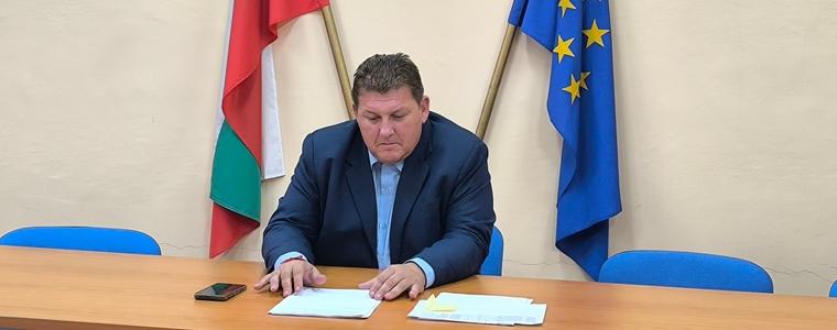 Проф. Алаександър Оскар и част от екипа му ще извършат профилактични прегледи на деца в Добрич
