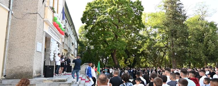Тържествено бе открита новата учебна година в ПГАС – Добрич (ВИДЕО)
