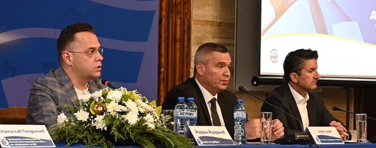 Въвеждането на еврото бе тема на информационна среща в Добрич (ВИДЕО)