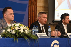 Въвеждането на еврото бе тема на информационна среща в Добрич (ВИДЕО)