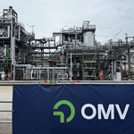 Дългогодишен служител на концерна OMV се оказа 