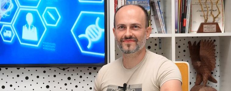 Д-р Косте Костойчиноски: Лекарят може да е успешен, ако има желание да се развива (ВИДЕО)