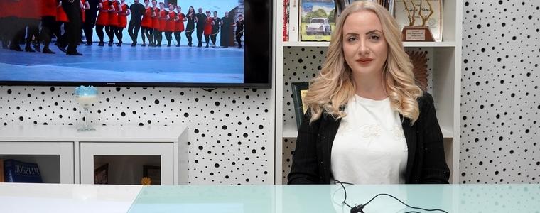 Тя...жената!: Жана Стефанова - ръководител на студио за певци "Shining voices" в Добрич (ВИДЕО)