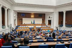 105 депутати са отсъствали без основателна причина от пленарните заседания през септември