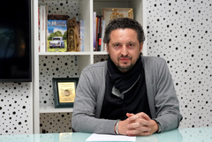 Стефан Спасов и ДТ “Й.Йовков“ Ви канят на първи театрален фестивал (ВИДЕО)