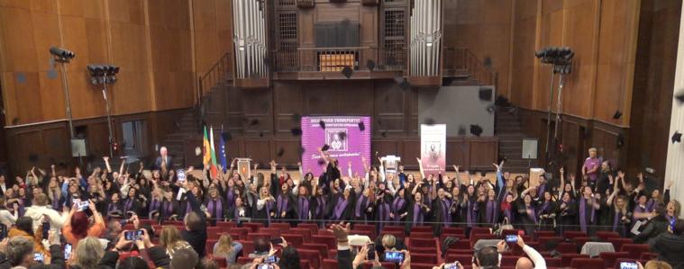 130 абсолвенти получиха своите дипломи от Колеж – Добрич към Шуменския университет (ВИДЕО)