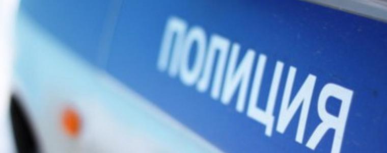 Двама мъже са задържани за кражба на 4 410 лева от дом на възрастен мъж в Добрич