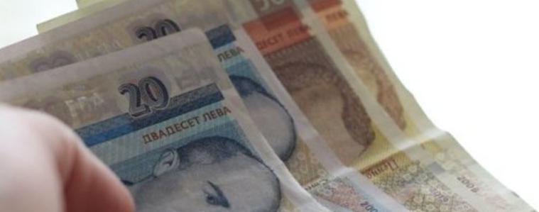 Фирми вече се изнасят в чужбина заради вдигането на осигуровките и данък "дивидент"