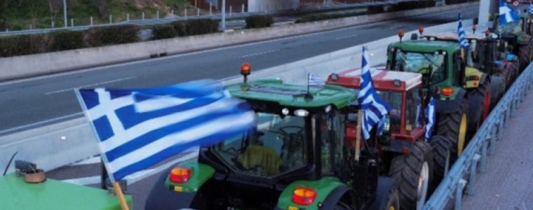 Гръцките фермери са в стачна готовност, обявиха, че ще блокират пътища