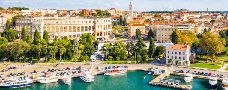 ЖИВОТЪТ Е ПЪТУВАНЕ: Пула – морската перла на Хърватия (ВИДЕО)