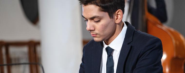 Мартин Кръстев с престижно отличие от международен конкурс за композиция