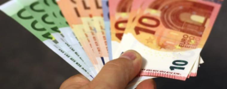 Младежите от ГЕРБ проведоха информационна кампания за еврото сред възрастните в Добрич 